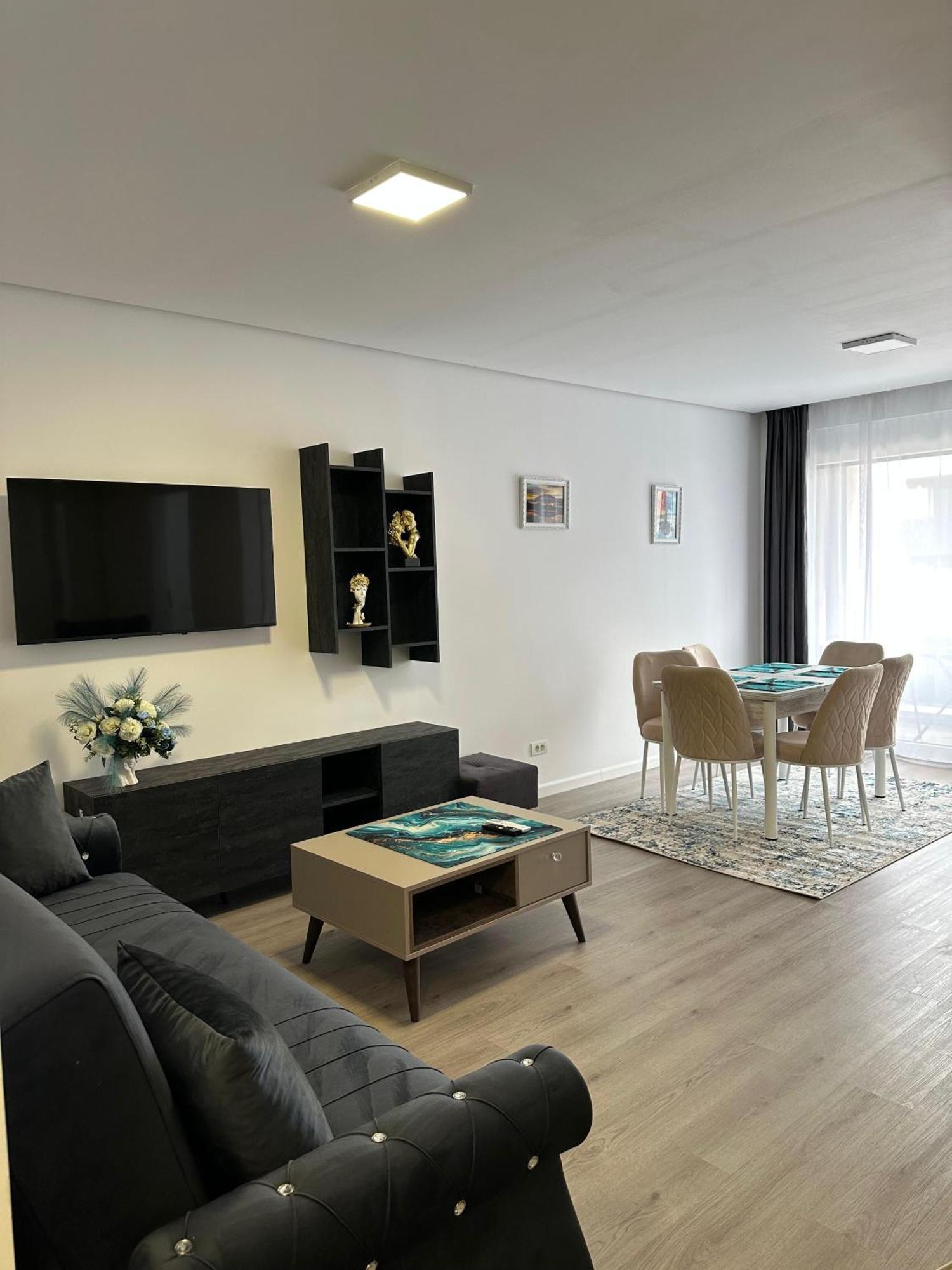 Apartment Adora De Luxe *